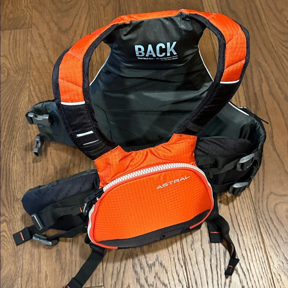Astral Bowen PFD Adult S/M - Picture 6 of 9